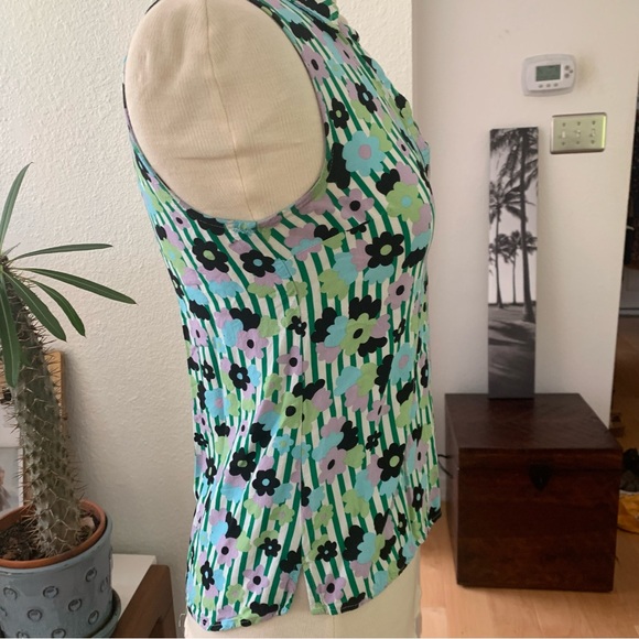 ModCloth Sleeveless collared top with stripes and Warhol style abstract flowers - Picture 4 of 8